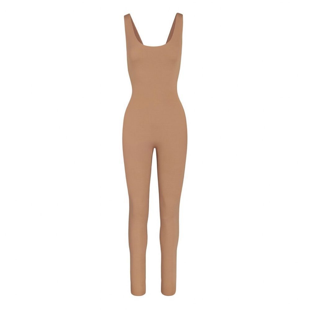 NWOT SKIMS ALL-IN-ONE SCOOP NECK ONESIE in Nude